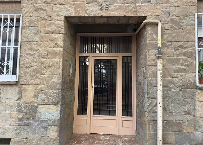 Comfortable Close To Bunkers Del Carmel!